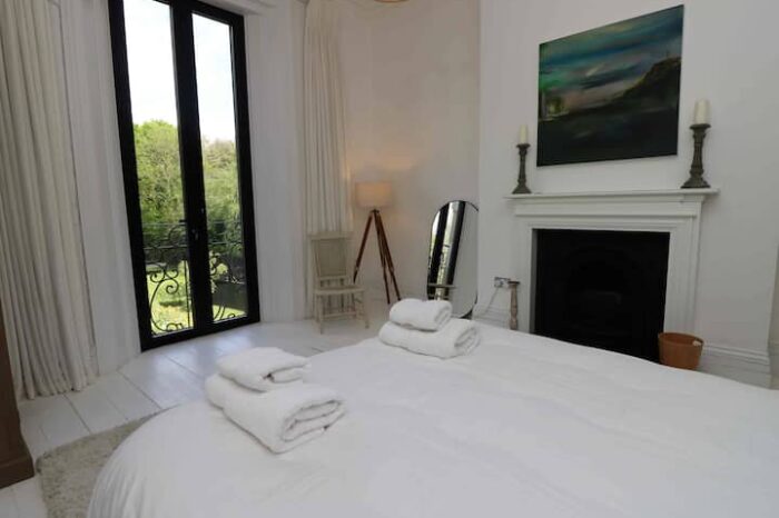 f5f506b0-5a9d-4ea9-9b74-d8b4fcbf1dfb